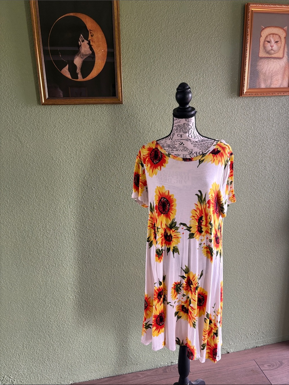 Sunflower Print White Swing Dress - Popyoung Brand